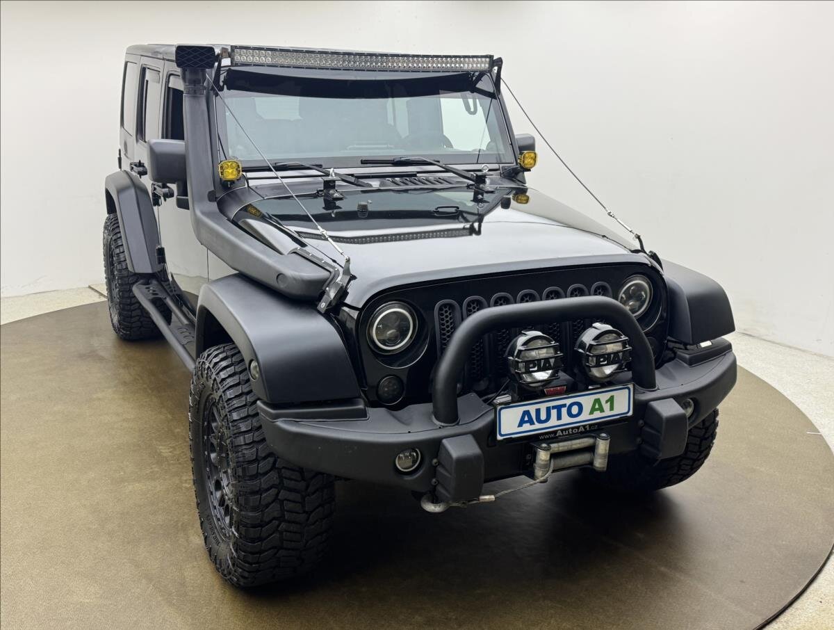 Jeep Wrangler SUV 3,6 l 209 kw