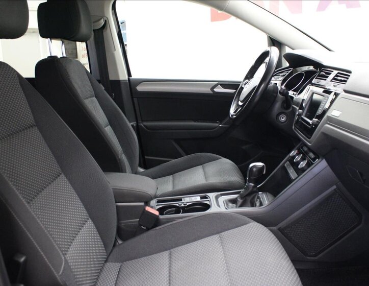 Volkswagen Touran MPV 1,4 l 110 kw