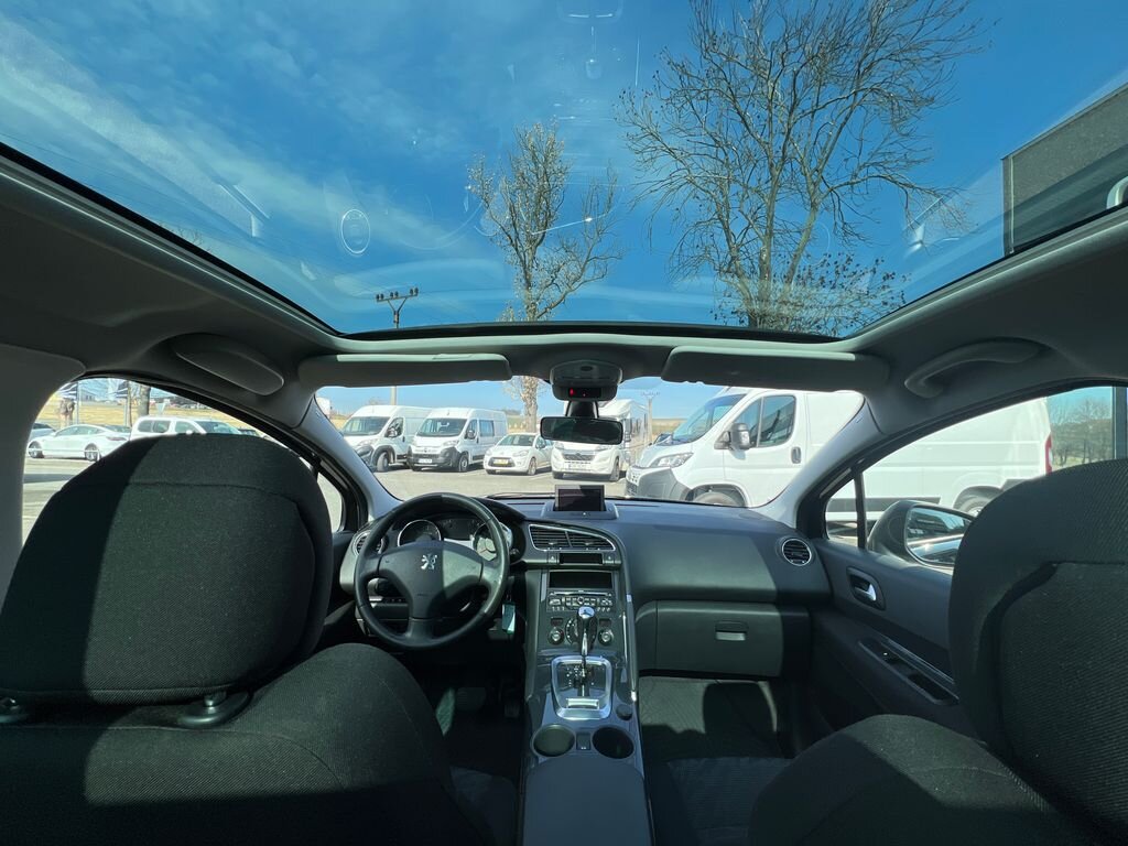 Peugeot 3008 MPV 2,0 l 120 kw