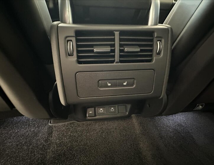 Land Rover Discovery SUV / Terénní 3,0 l 257 kw