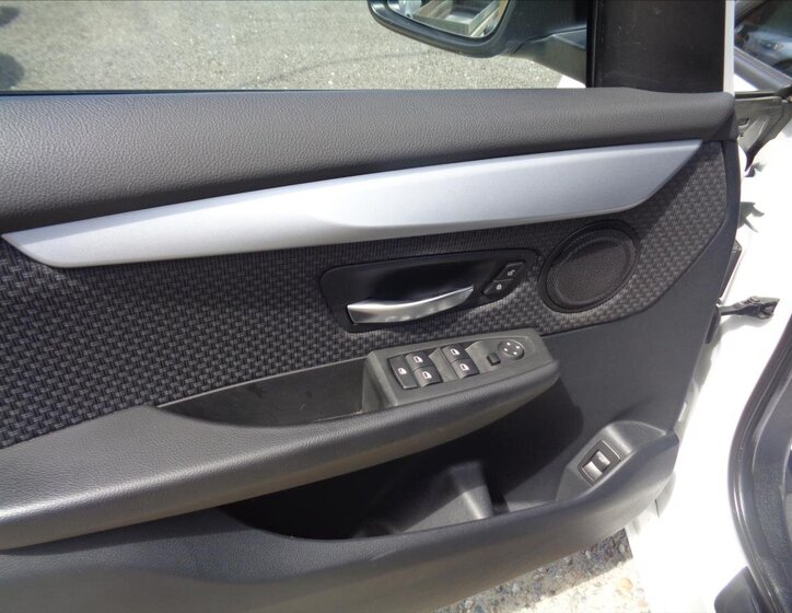 BMW Řada 2 Kombi 1,5 l 100 kw