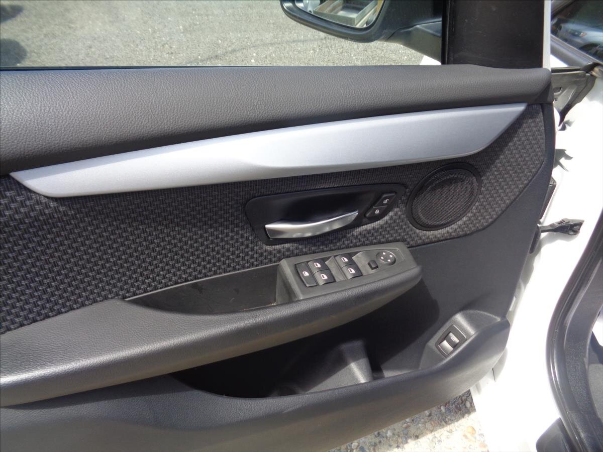 BMW Řada 2 Kombi 1,5 l 100 kw