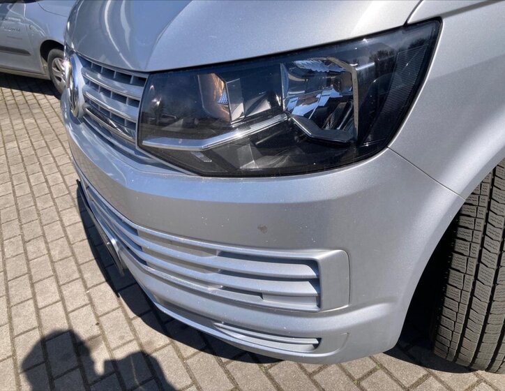 Volkswagen Transporter Kombi 2,0 l 110 kw