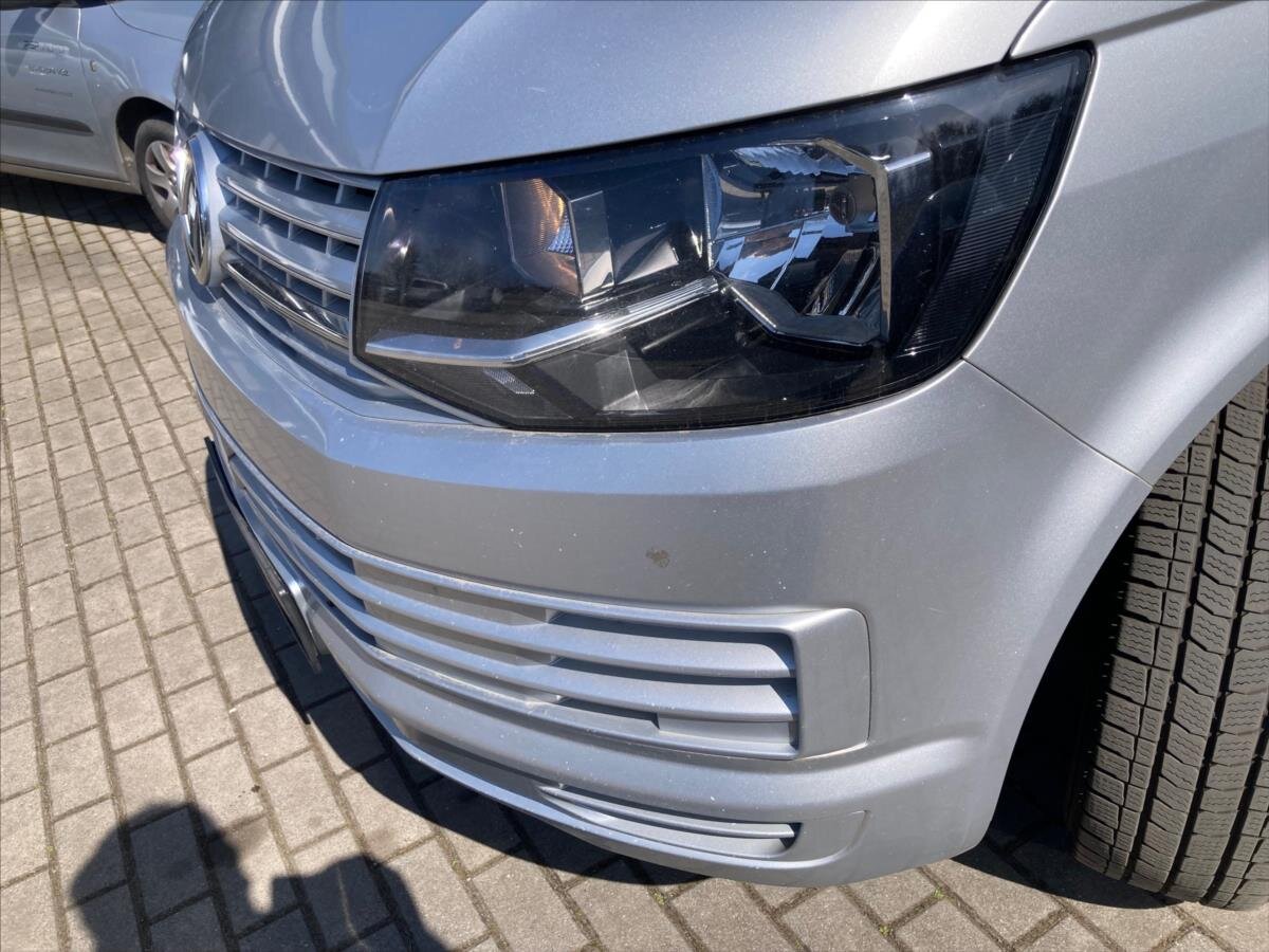 Volkswagen Transporter Kombi 2,0 l 110 kw