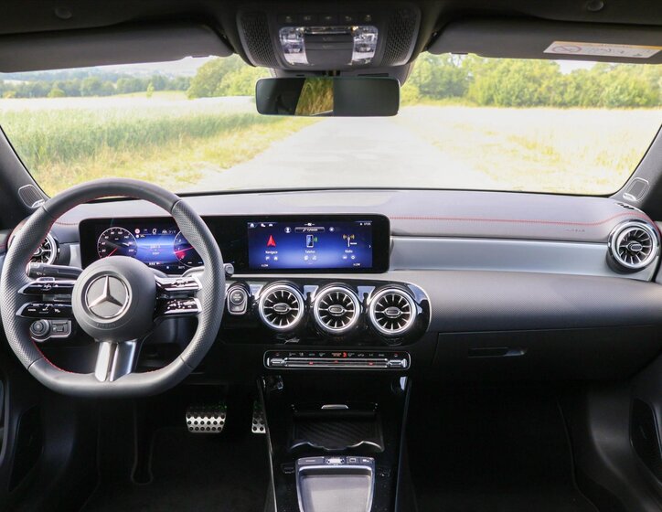 Mercedes-Benz CLA Kupé 1,3 l 120 kw