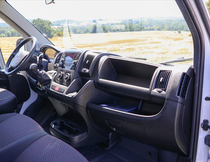 Peugeot Boxer 28