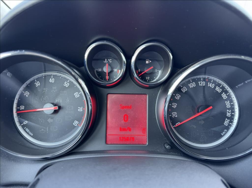 Opel Astra Hatchback 1,4 l 103 kw