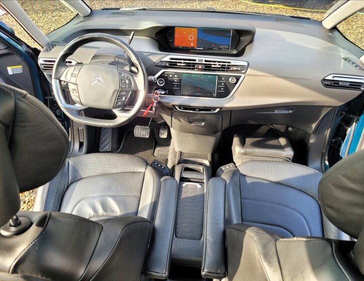 Citroën Grand C4 SpaceTourer 21