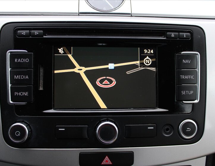 Volkswagen Passat Kombi 1,6 l 77 kw