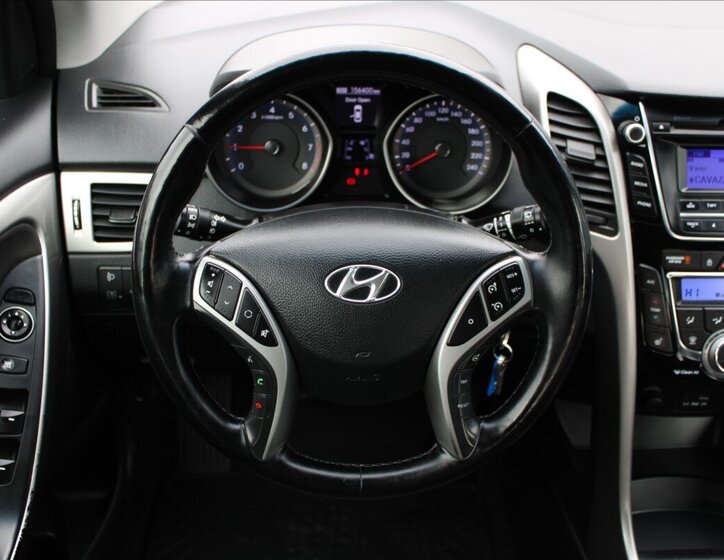 Hyundai i30 Kombi 1,6 l 88 kw