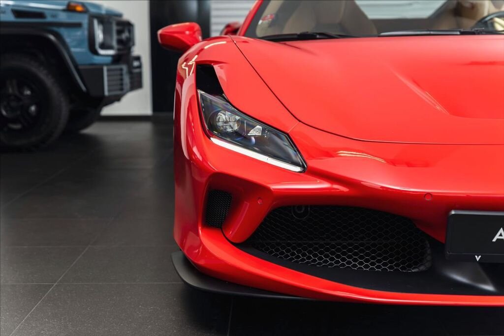 Ferrari Ostatní Kupé 3,9 l 530 kw