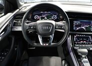 Audi Q8 SUV 3,0 l 210 kw