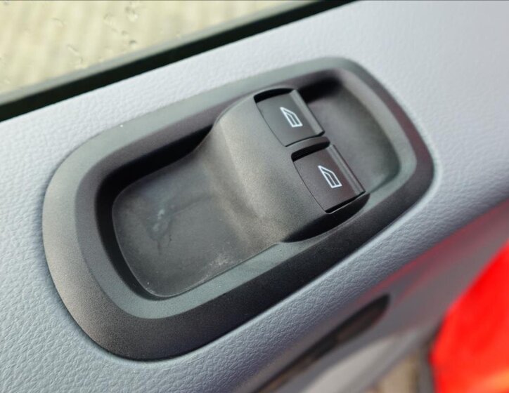 Ford Transit Ostatní 2,2 l 74 kw