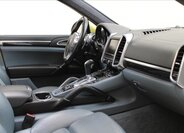 Porsche Cayenne SUV / Terénní 4,8 l 294 kw