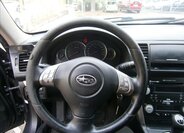 Subaru Legacy Kombi 2,0 l 121 kw