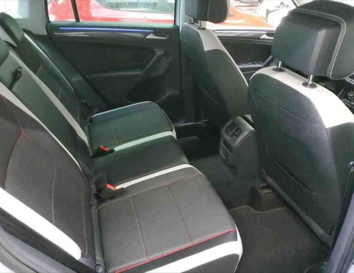 Volkswagen Tiguan SUV / Terénní 2,0 l 110 kw