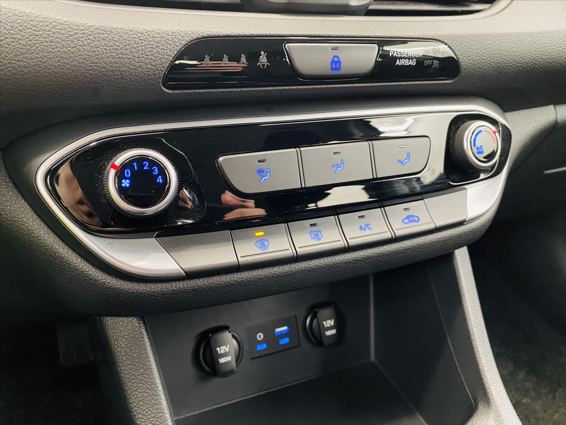 Hyundai i30 Hatchback 998,0 88 kw