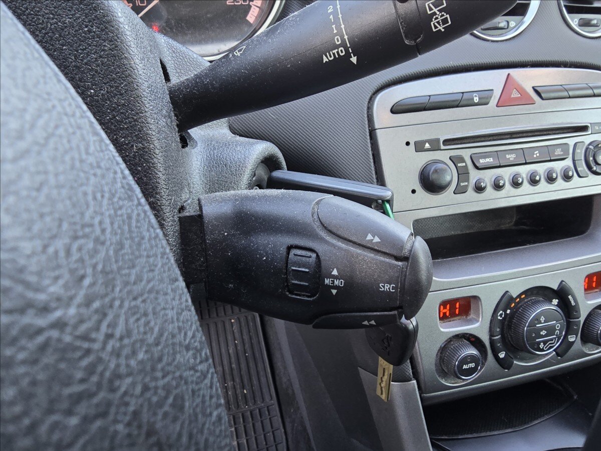 Peugeot 308 Kombi 1,6 l 80 kw