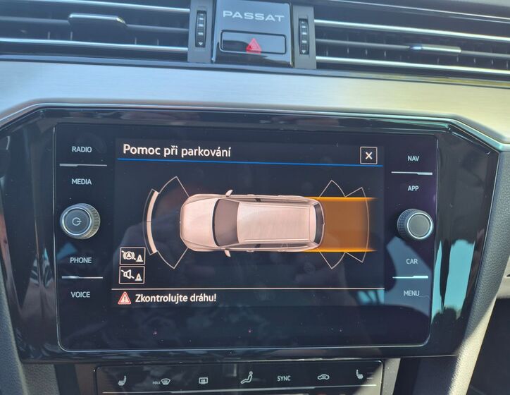 Volkswagen Passat 22