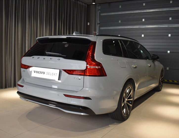 Volvo V60 Kombi 2,0 l 186 kw