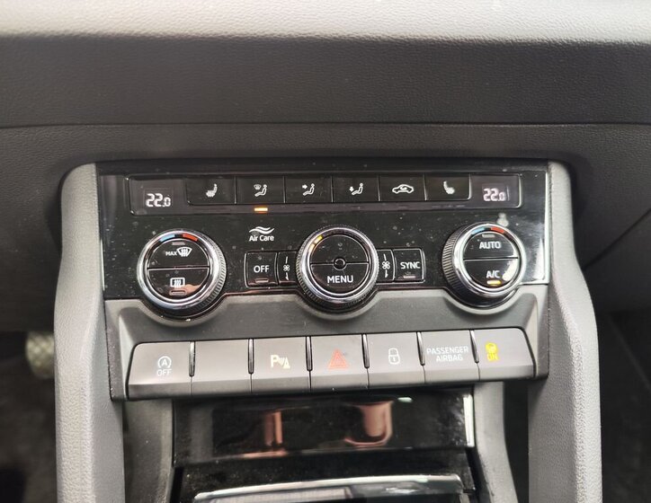 Škoda Karoq SUV 2,0 l 110 kw