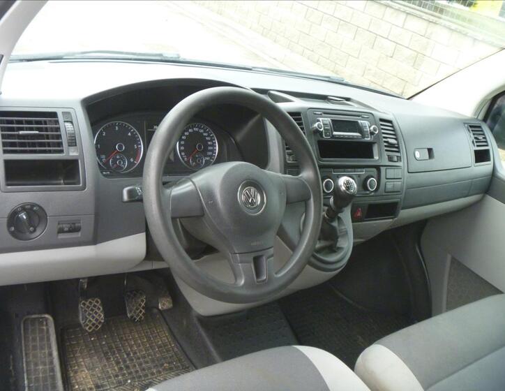 Volkswagen Transporter 11