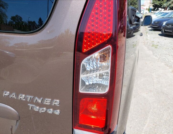 Peugeot Partner Tepee Kombi 1,6 l 84 kw