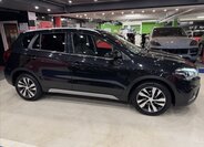 Suzuki SX4 S-Cross 10
