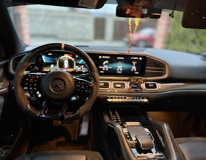 Mercedes-Benz GLE Kombi 3,0 l 320 kw