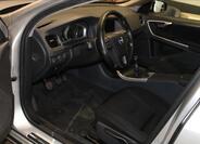 Volvo V60 9