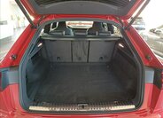 Audi Q8 SUV / Terénní 3,0 l 210 kw