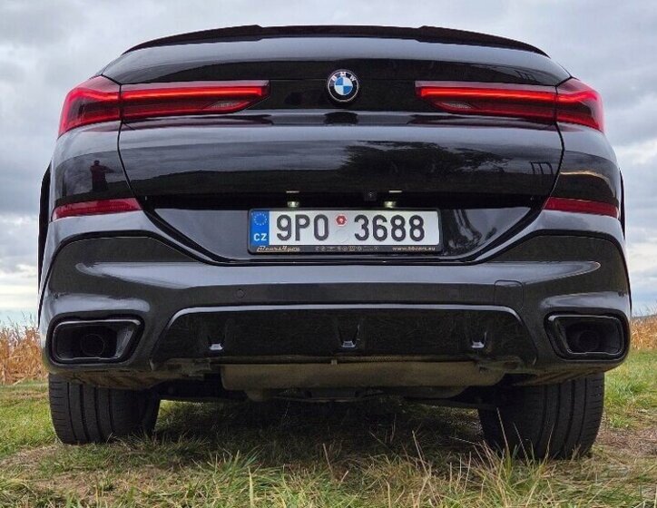 BMW X6 Sedan 0,0 210 kw