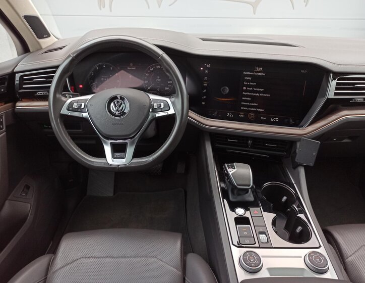 Volkswagen Touareg 20