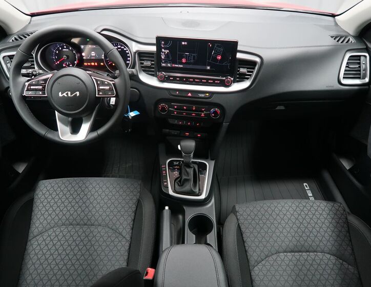 KIA Ceed 11