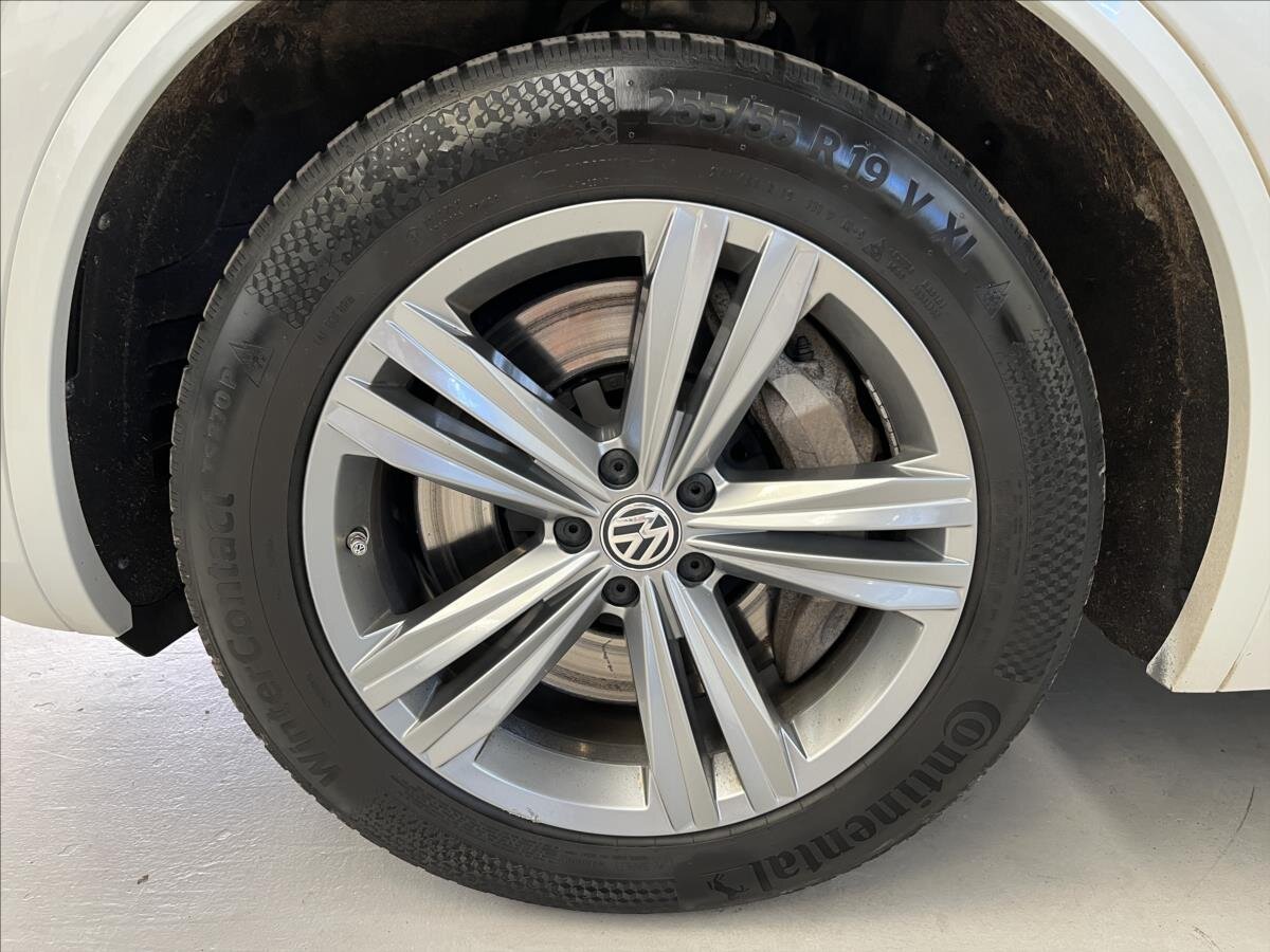 Volkswagen Touareg SUV 4,0 l 310 kw