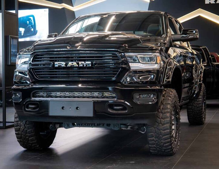 Dodge RAM Pick-up 5,7 l 291 kw