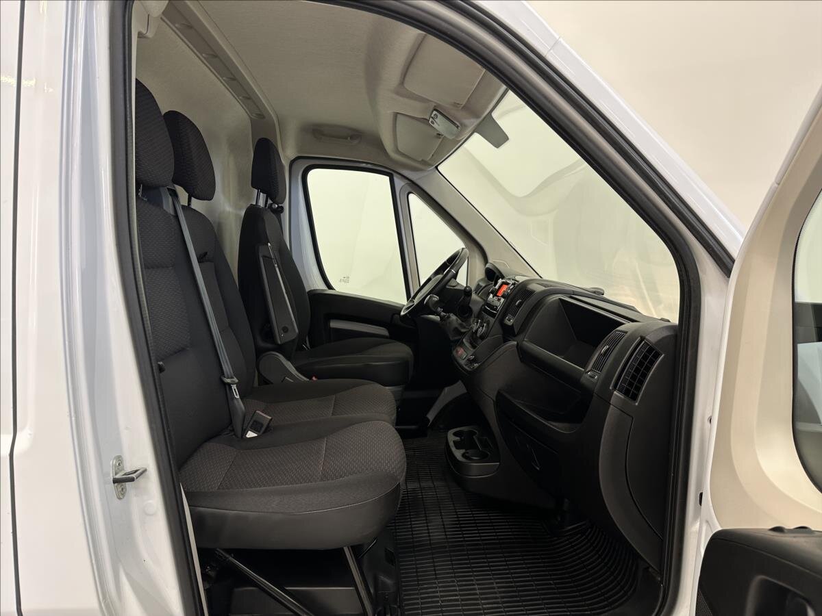 Peugeot Boxer Skříň 2,2 l 103 kw