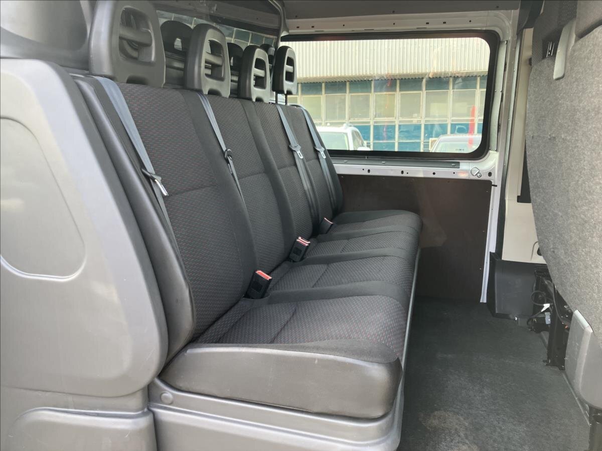 Opel Movano Skříň 2,2 l 103 kw