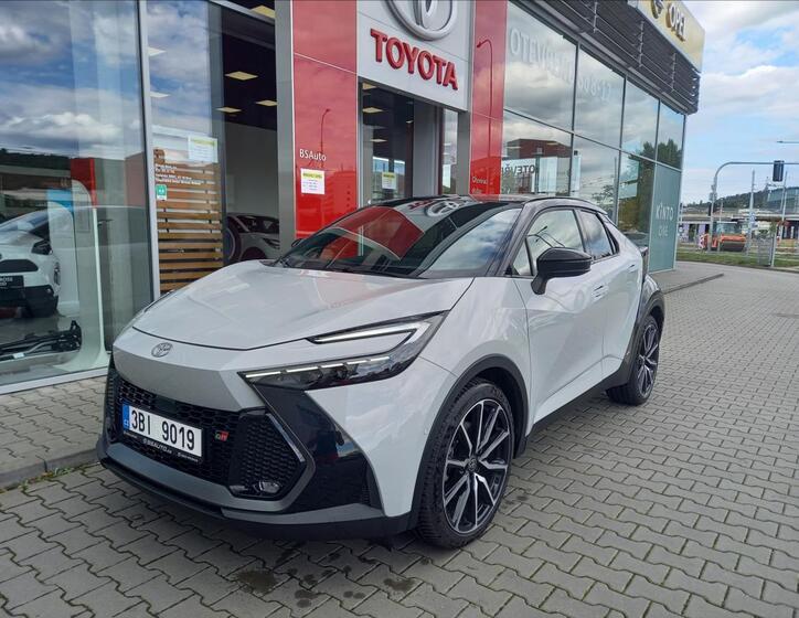 Toyota C-HR 1