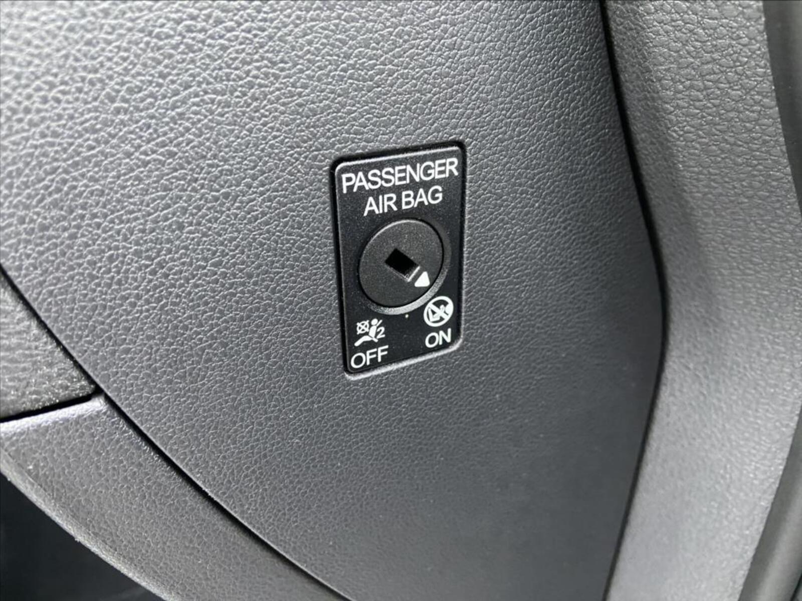 Volkswagen Golf Sportsvan 26