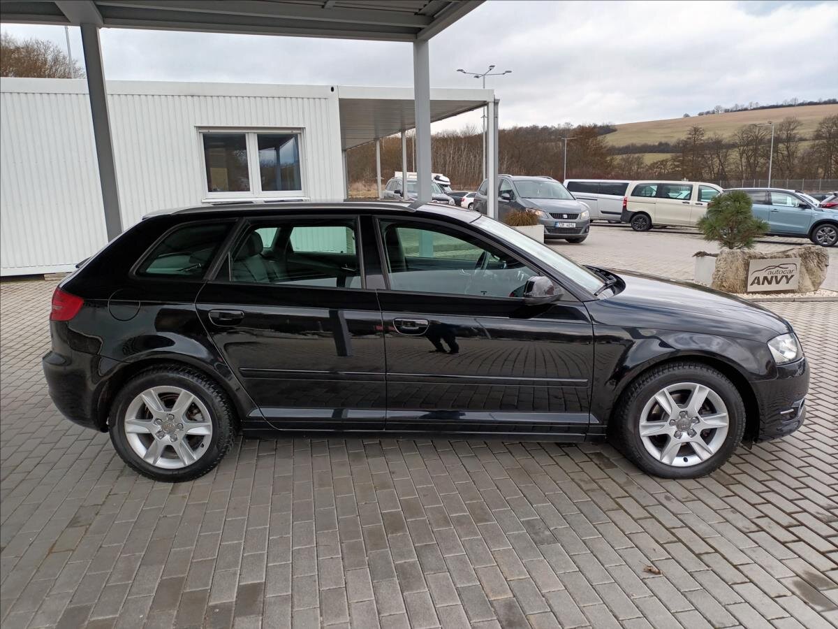Audi A3 Hatchback 1,6 l 77 kw