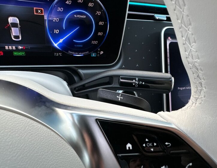 Mercedes-Benz EQE 20