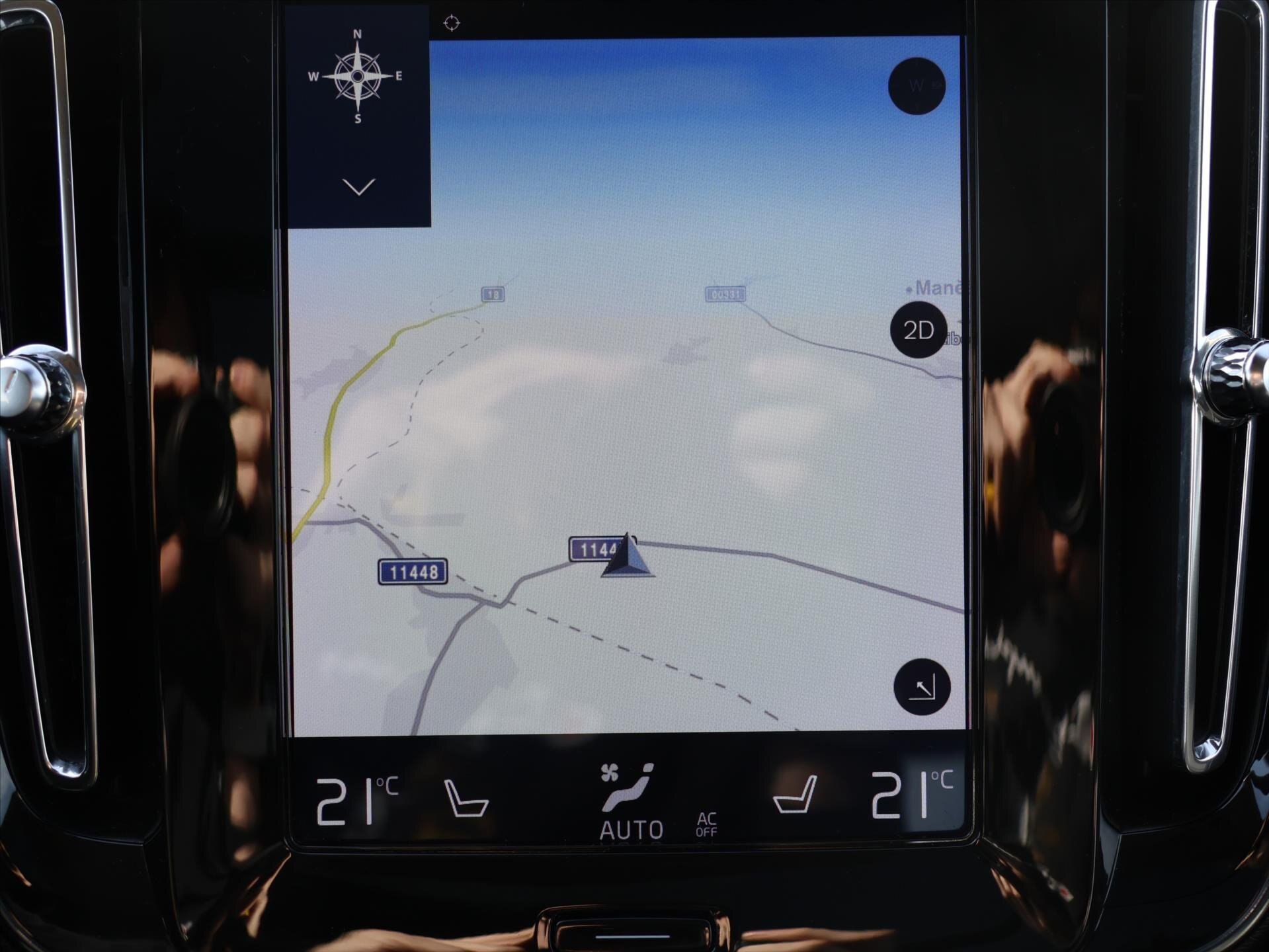 Volvo XC40 SUV / Terénní 2,0 l 140 kw