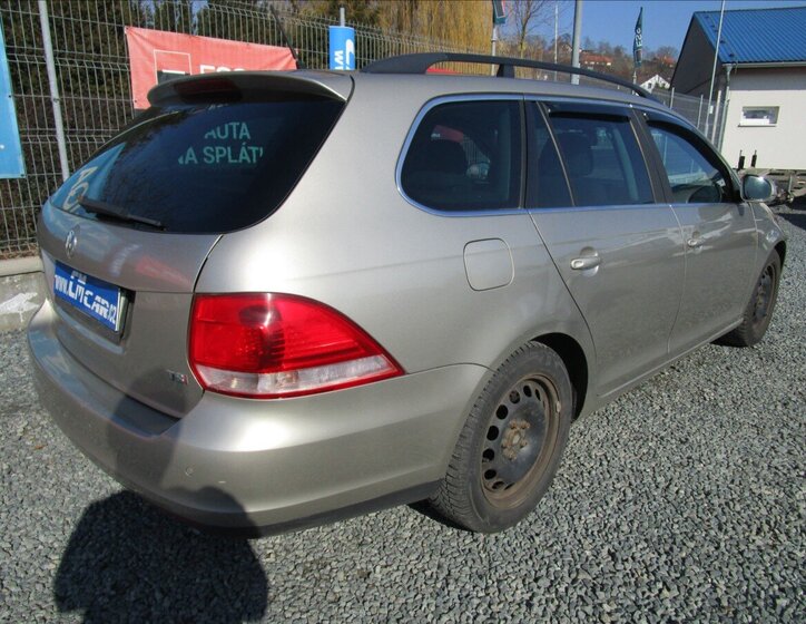 Volkswagen Golf Kombi 1,4 l 90 kw