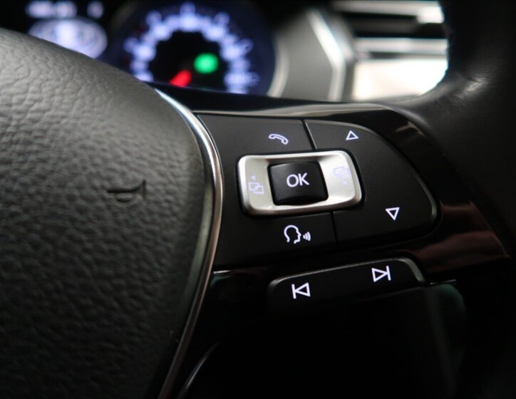 Volkswagen Passat Kombi 2,0 l 140 kw