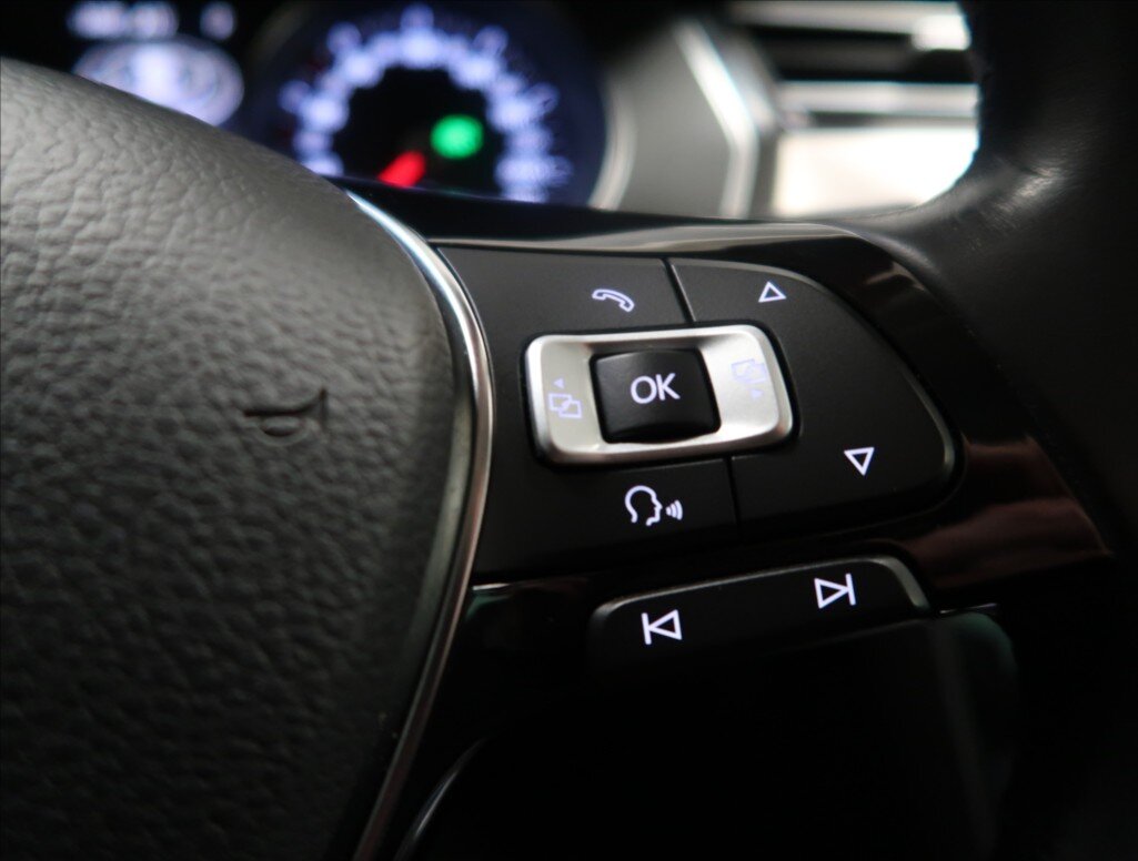 Volkswagen Passat Kombi 2,0 l 140 kw