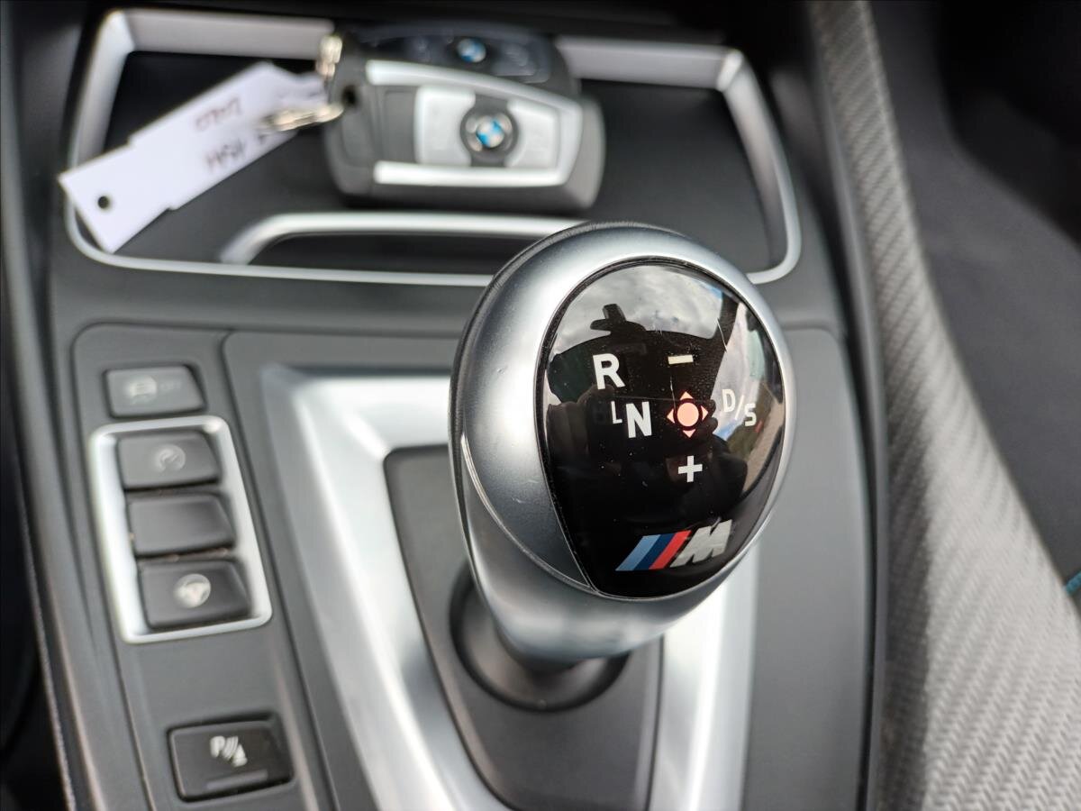 BMW M2 Kupé 3,0 l 302 kw