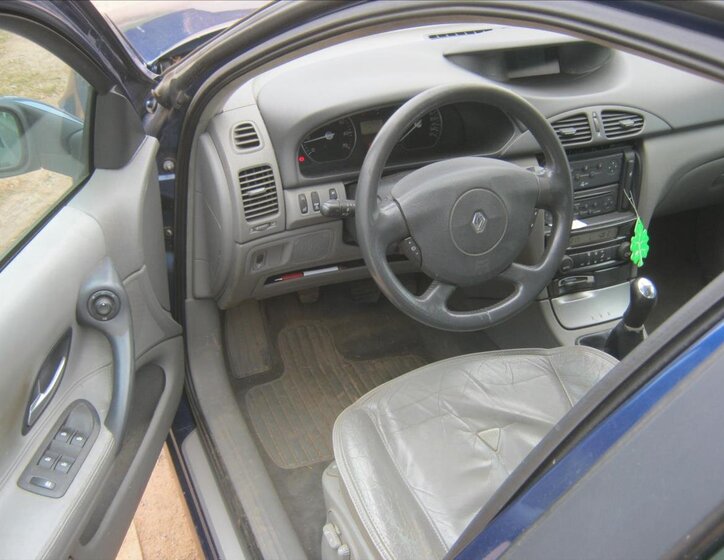 Renault Laguna Hatchback 1,8 l 86 kw
