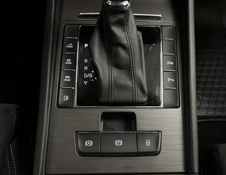 Škoda Superb Kombi 1,4 l 160 kw