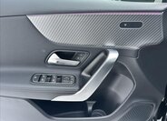 Mercedes-Benz Třídy A Hatchback 1,3 l 120 kw